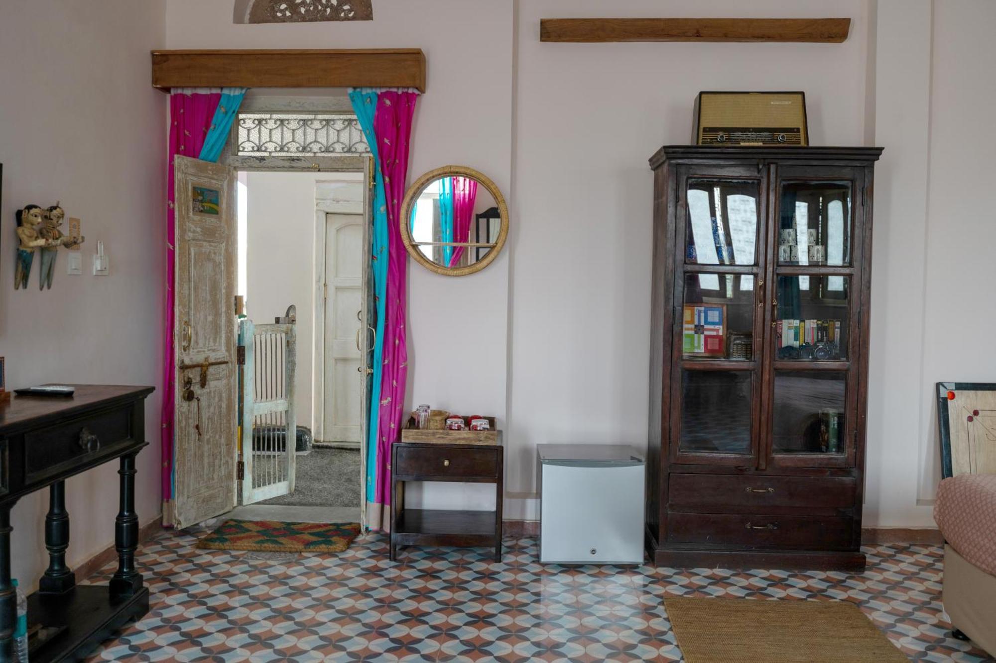 Kol Pol Mohalla Boutique Stay Udaipur Exteriör bild